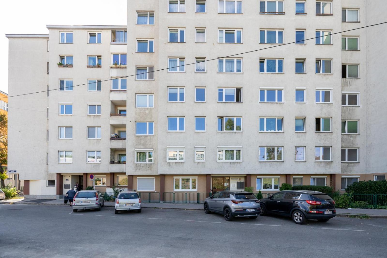 Two Bedrooms - 85 Squaremeters - 4 Min To U6 Dresdner Str Wien Exterior foto