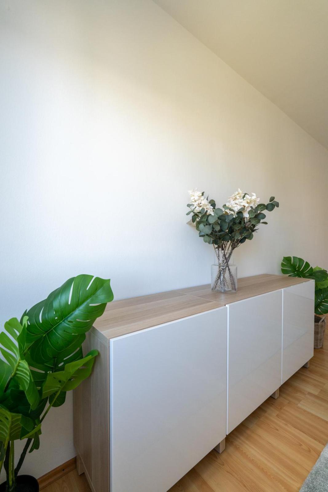 Two Bedrooms - 85 Squaremeters - 4 Min To U6 Dresdner Str Wien Exterior foto