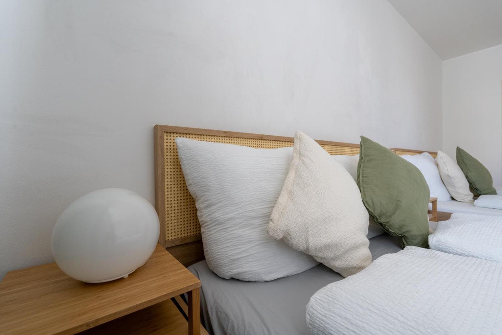 Two Bedrooms - 85 Squaremeters - 4 Min To U6 Dresdner Str Wien Exterior foto
